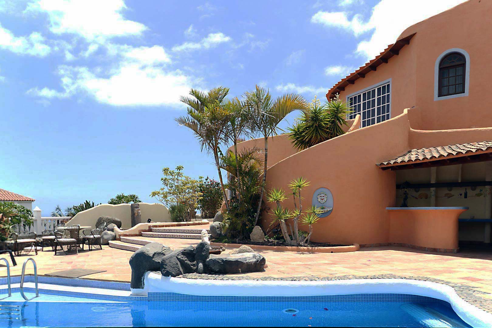 Villa Andalucía zum Kauf. Chayofa, Arona, Teneriffa